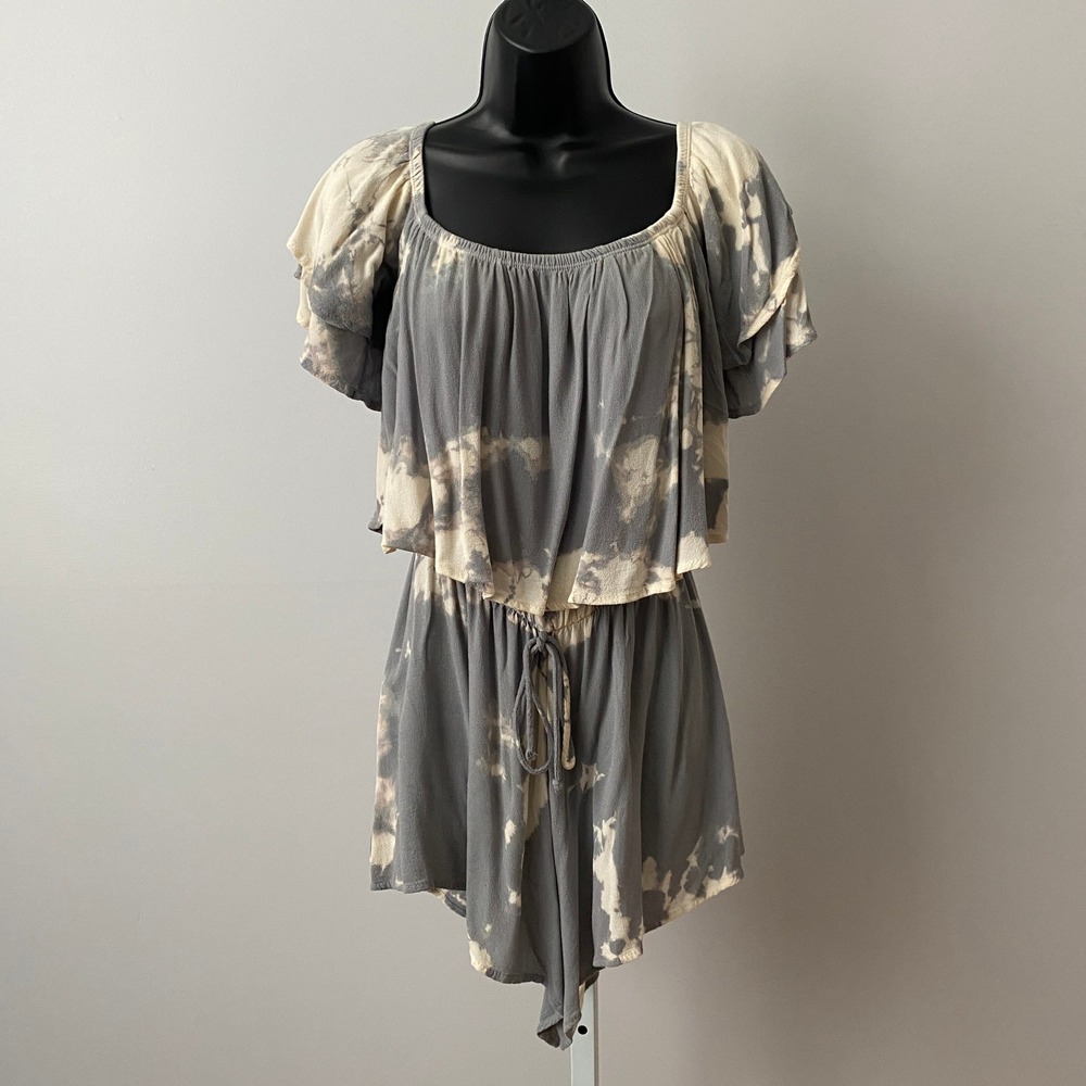 Sage‎ Boho Beachy Tie Dye Ruffle Romper M Gray Summer Casual One Piece Festival